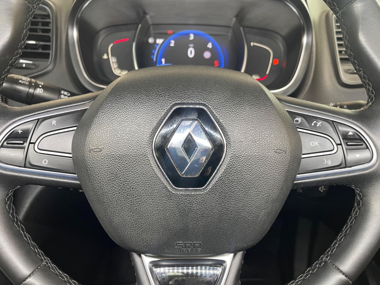 Used Renault Grand Scenic for sale - 78214620: Photo 47