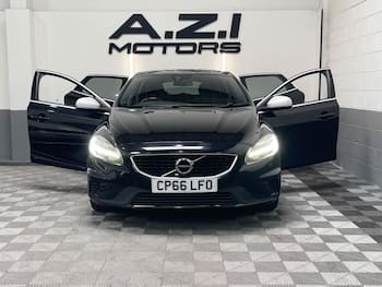 Used Volvo V40 2016 for sale - 79677271: Photo
