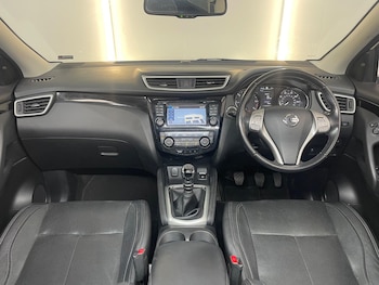 Used Nissan Qashqai 2016 for sale - 79590454: Photo