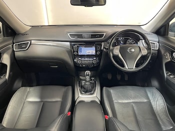 Used Nissan X-Trail 2017 for sale - 78742046: Photo