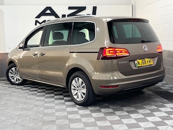 Used Volkswagen Sharan 2018 for sale - 78026469: Photo