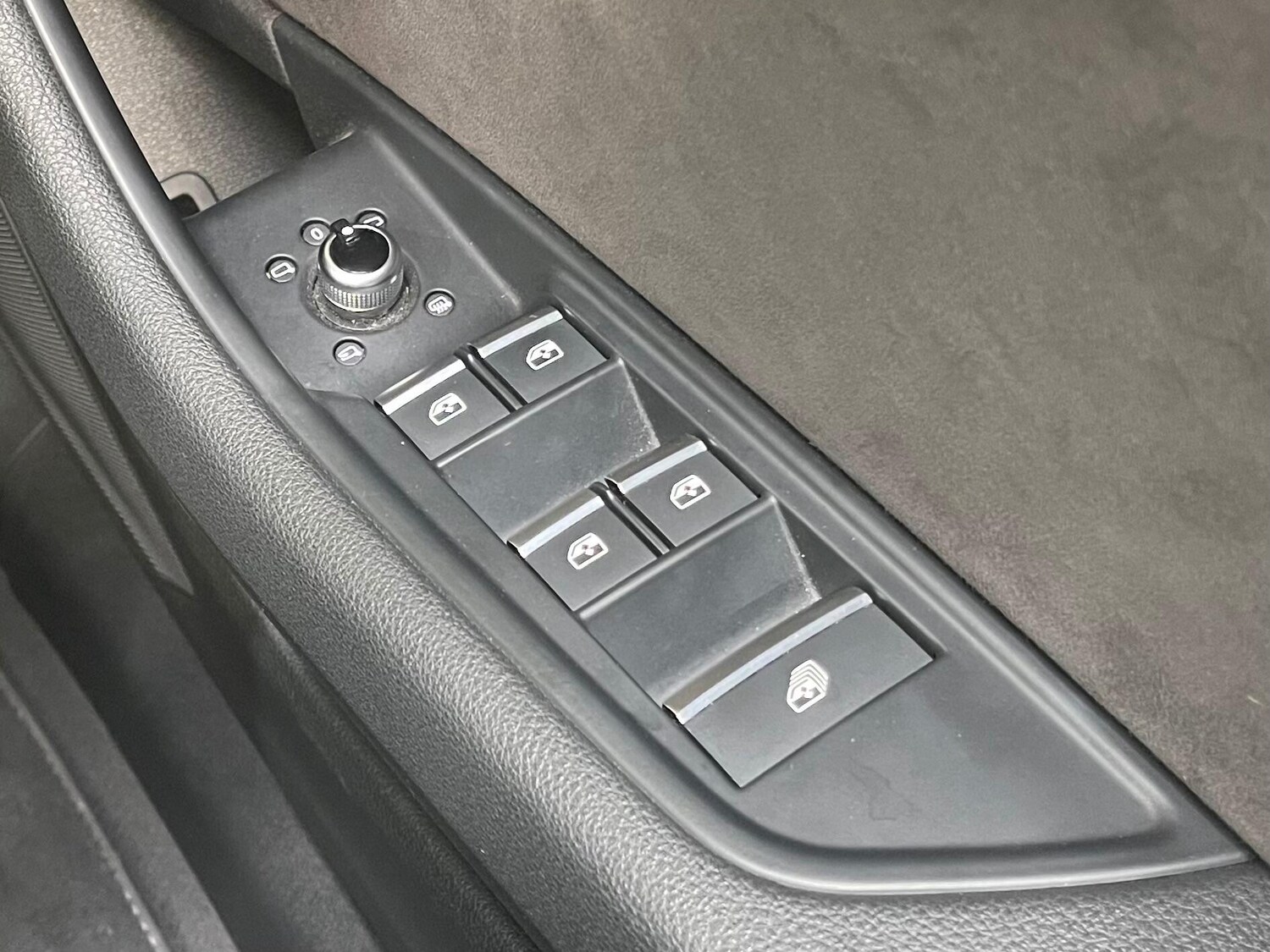 Used Audi A5 Cabriolet for sale - 78026470: Photo 33