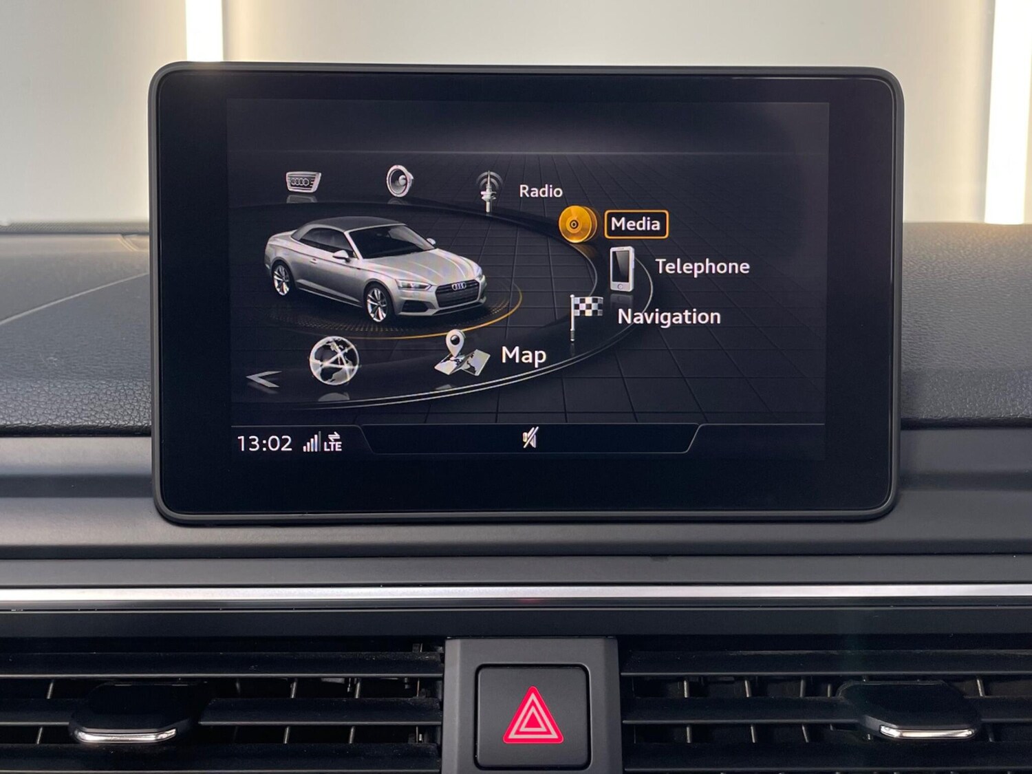 Used Audi A5 Cabriolet for sale - 78026470: Photo 37