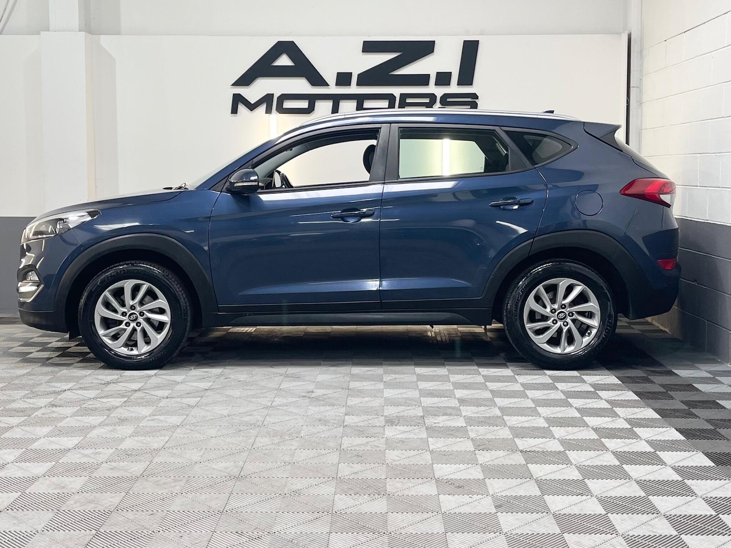 Used Hyundai TUCSON for sale - 78148055: Photo 9
