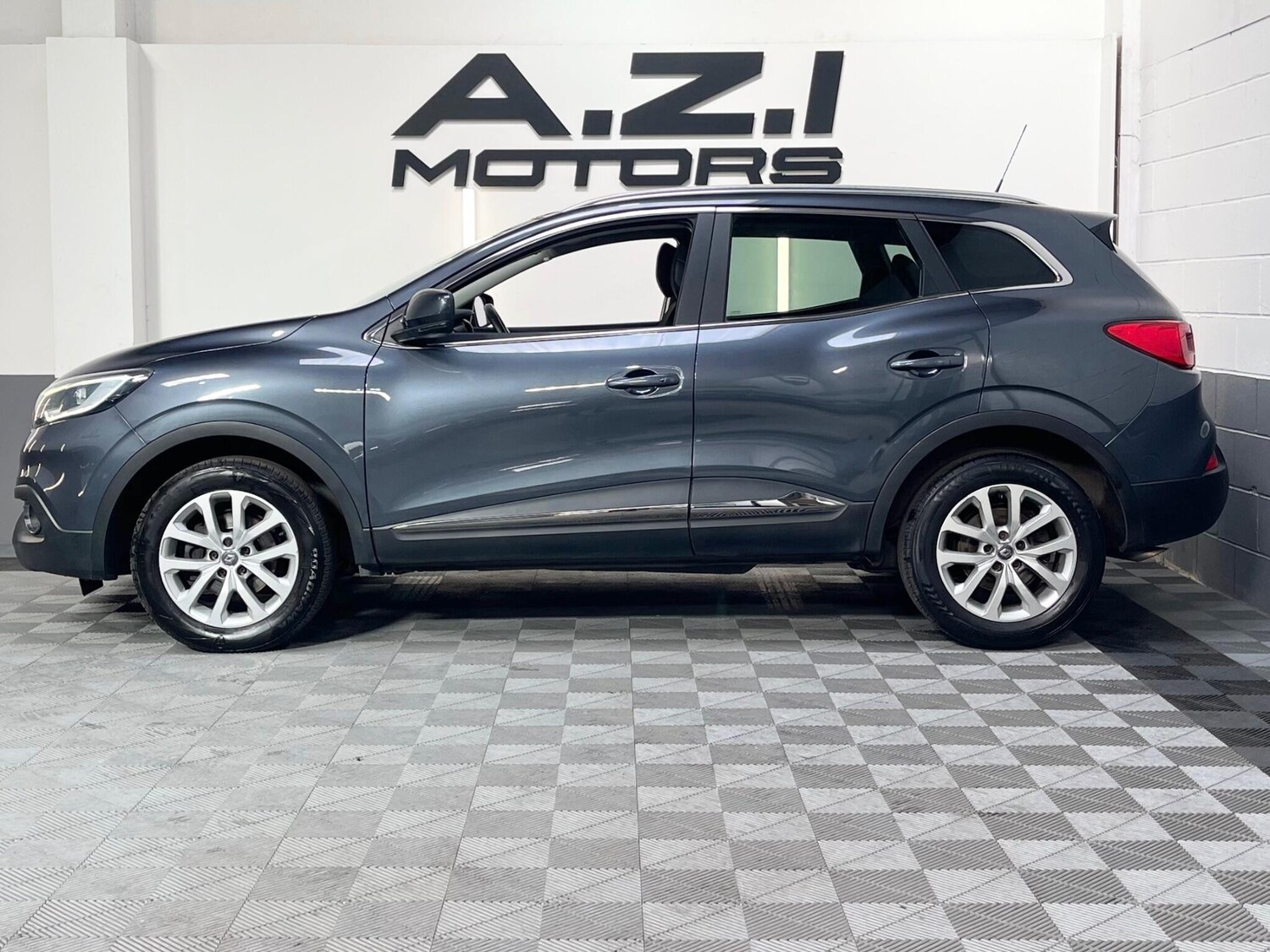 Used Renault Kadjar for sale - 78026468: Photo 9