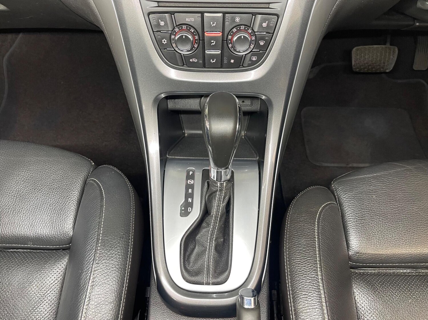 Used Vauxhall Astra for sale - 78214406: Photo 12