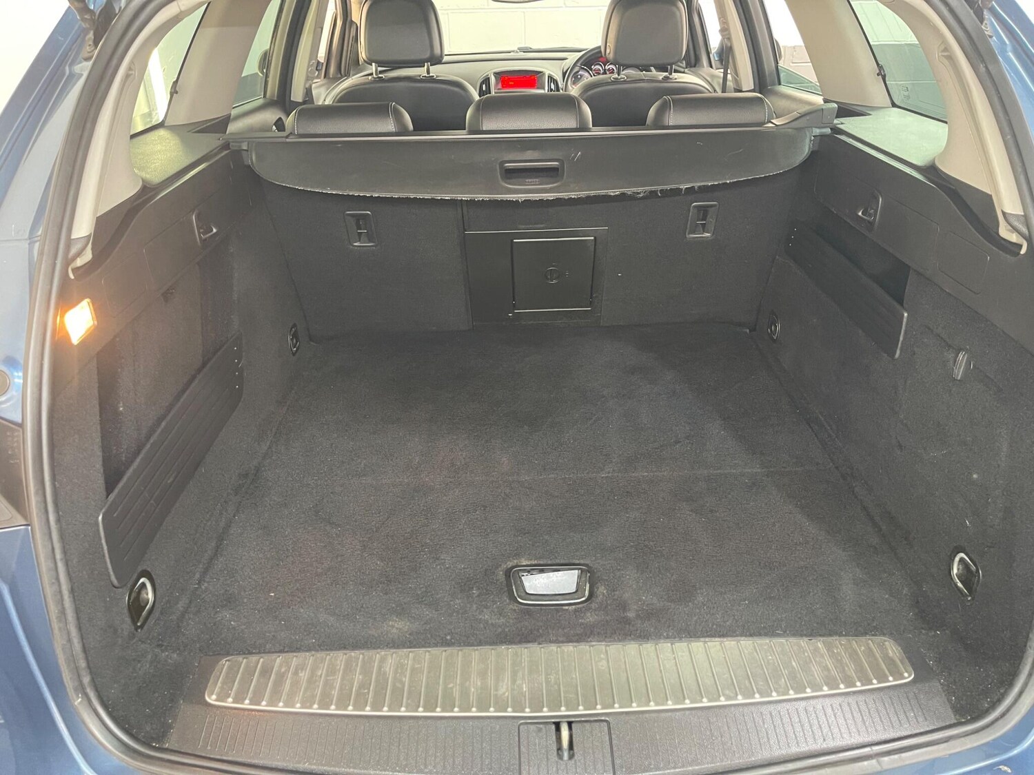 Used Vauxhall Astra for sale - 78214406: Photo 30