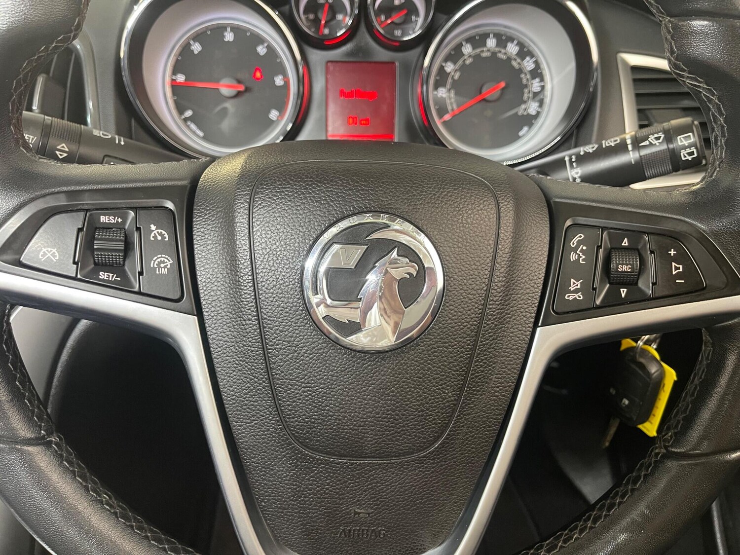 Used Vauxhall Astra for sale - 78214406: Photo 32