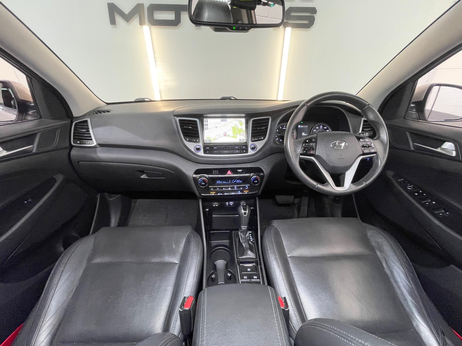 Used Hyundai TUCSON for sale - 78026471: Photo 2