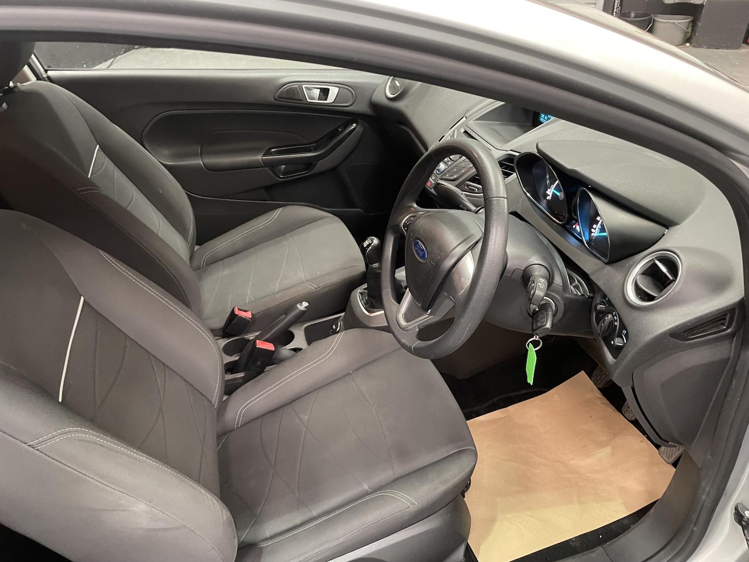 Used Ford Fiesta 2016 for sale - 76384859: Photo 11