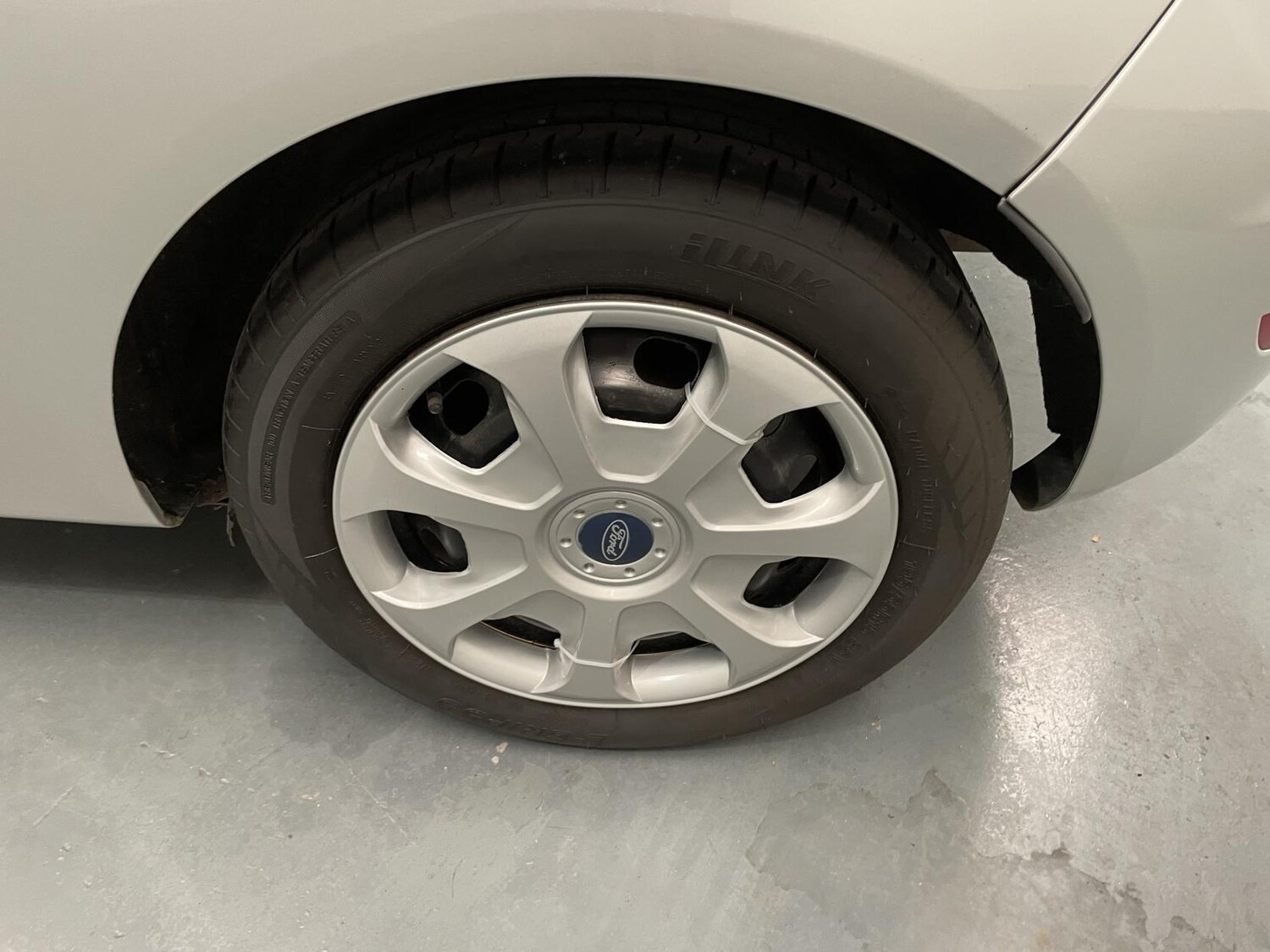 Used Ford Fiesta 2016 for sale - 76384859: Photo 15