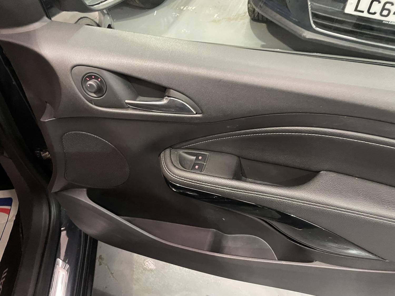 Used Vauxhall ADAM 2014 for sale - 76766731: Photo 26