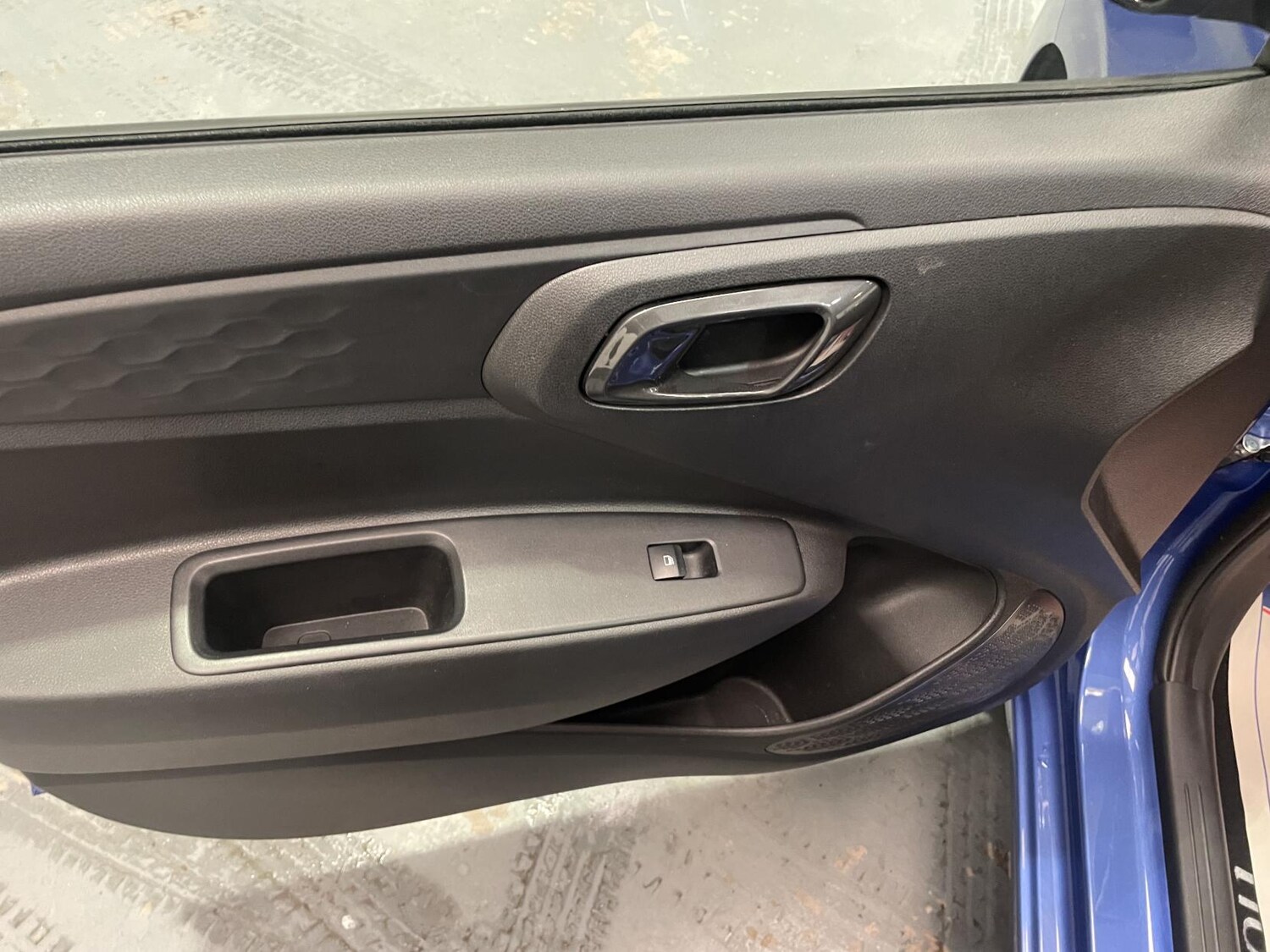 Used Hyundai i10 2020 for sale - 76452698: Photo 31