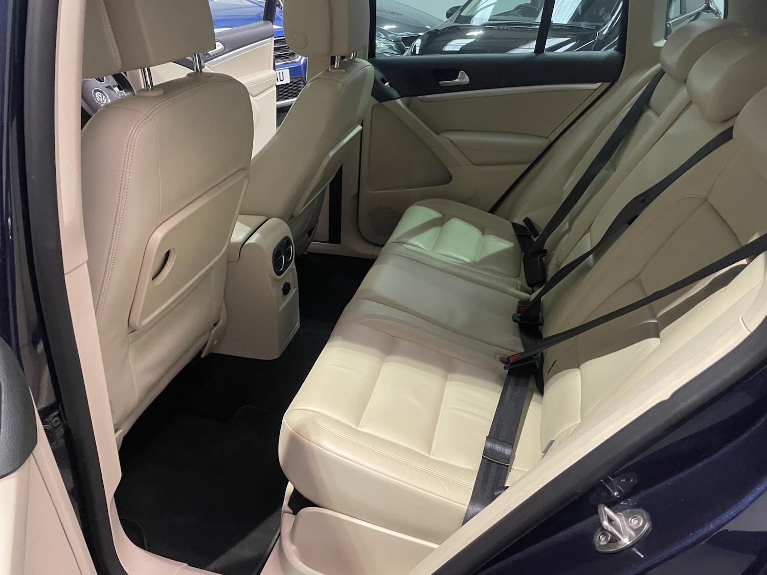 Used Volkswagen Tiguan 2014 for sale - 76741824: Photo 28