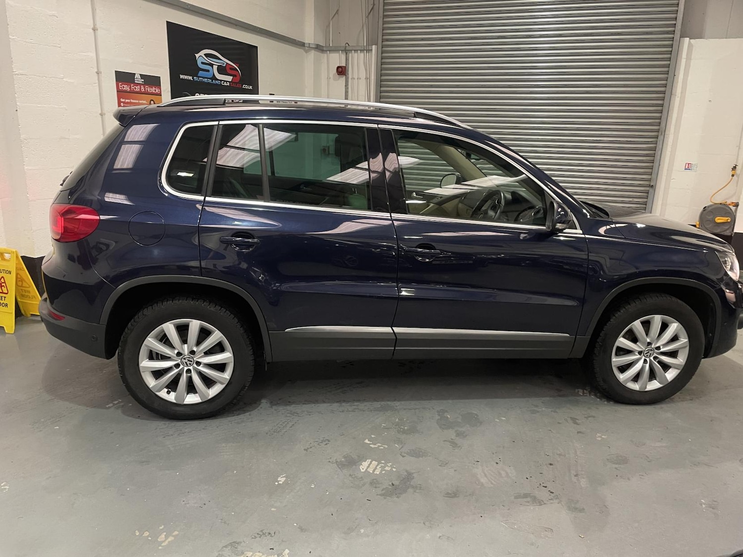 Used Volkswagen Tiguan 2014 for sale - 76741824: Photo 7