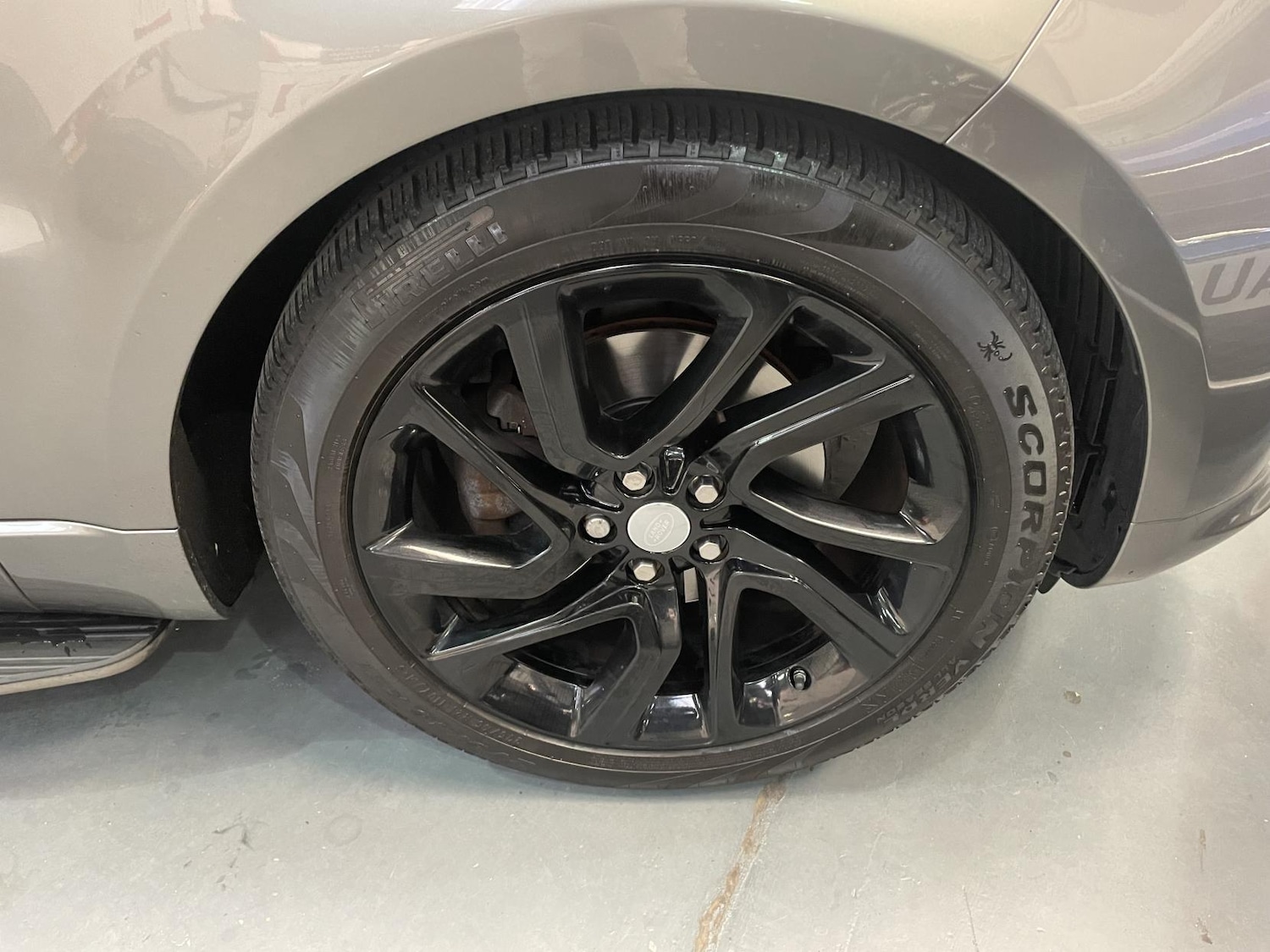 Used Land Rover Range Rover Sport 2018 for sale - 76445141: Photo 17