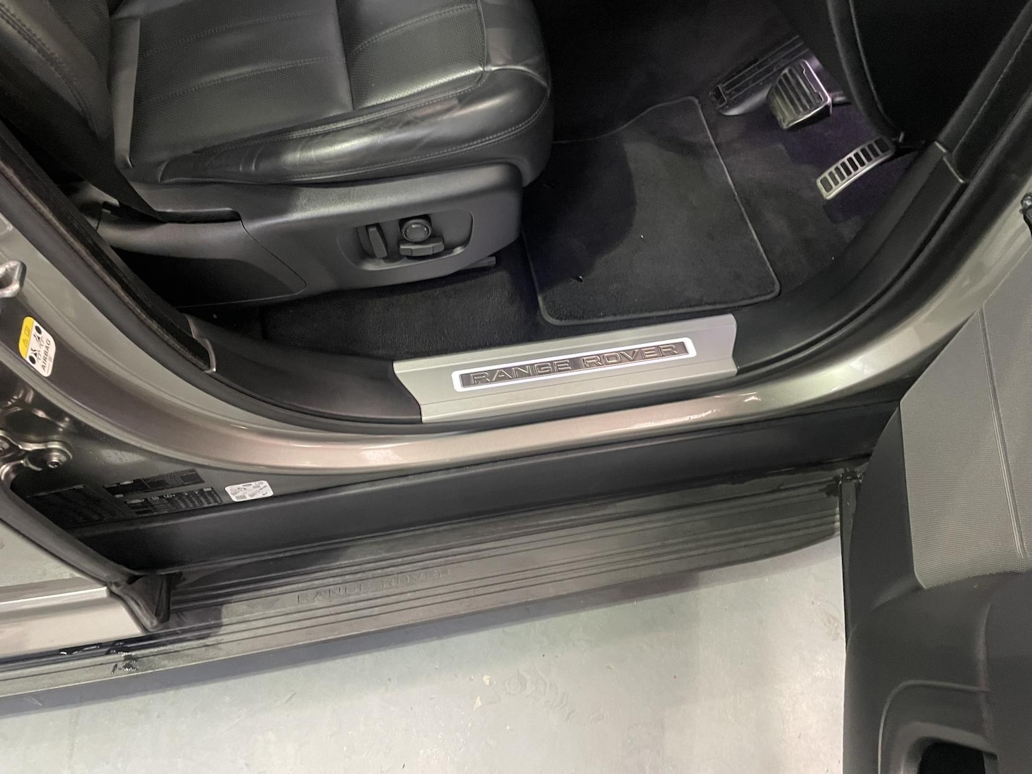 Used Land Rover Range Rover Sport 2018 for sale - 76445141: Photo 30