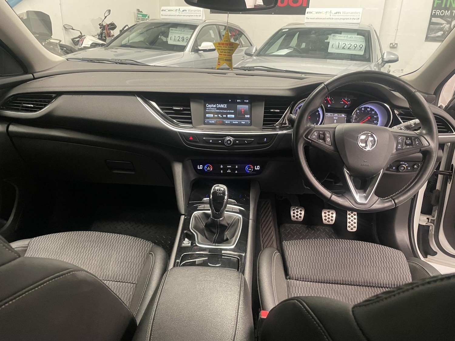 Used Vauxhall Insignia 2017 for sale - 76384862: Photo 21