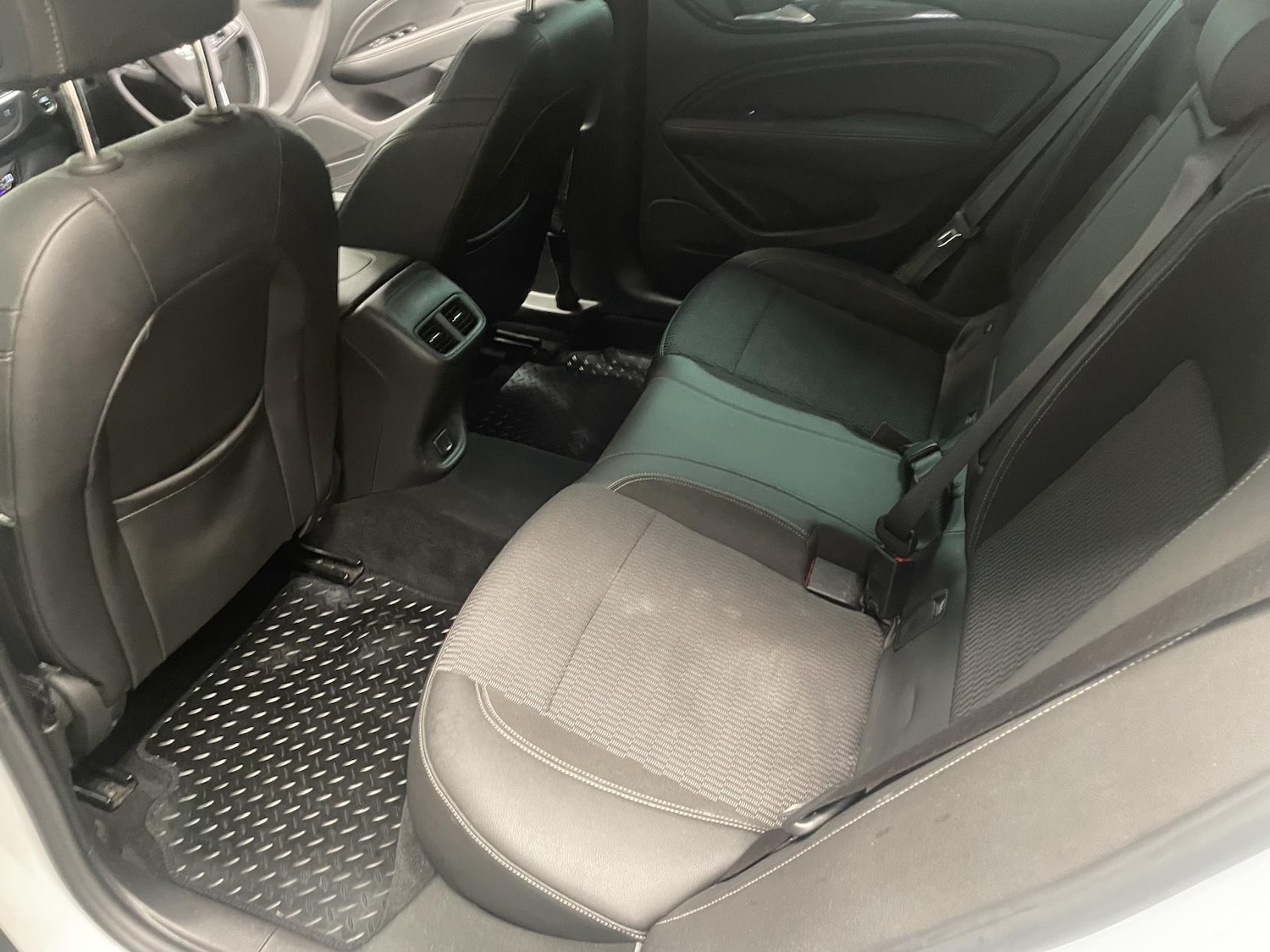 Used Vauxhall Insignia 2017 for sale - 76384862: Photo 22