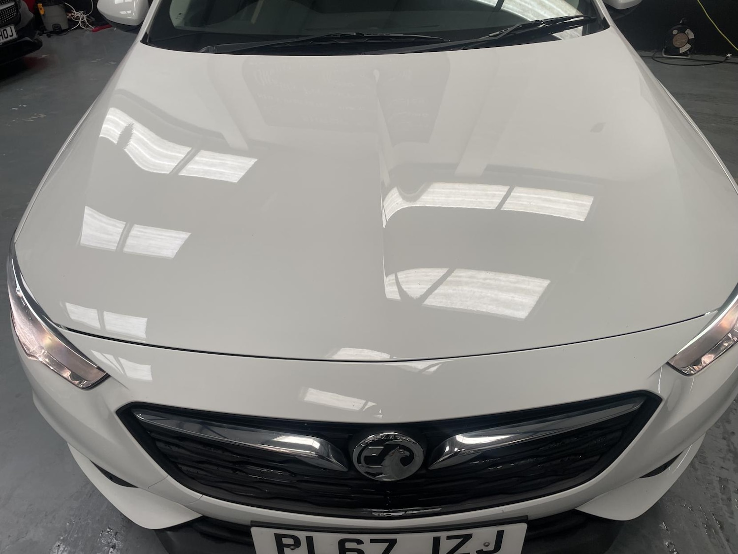 Used Vauxhall Insignia 2017 for sale - 76384862: Photo 3