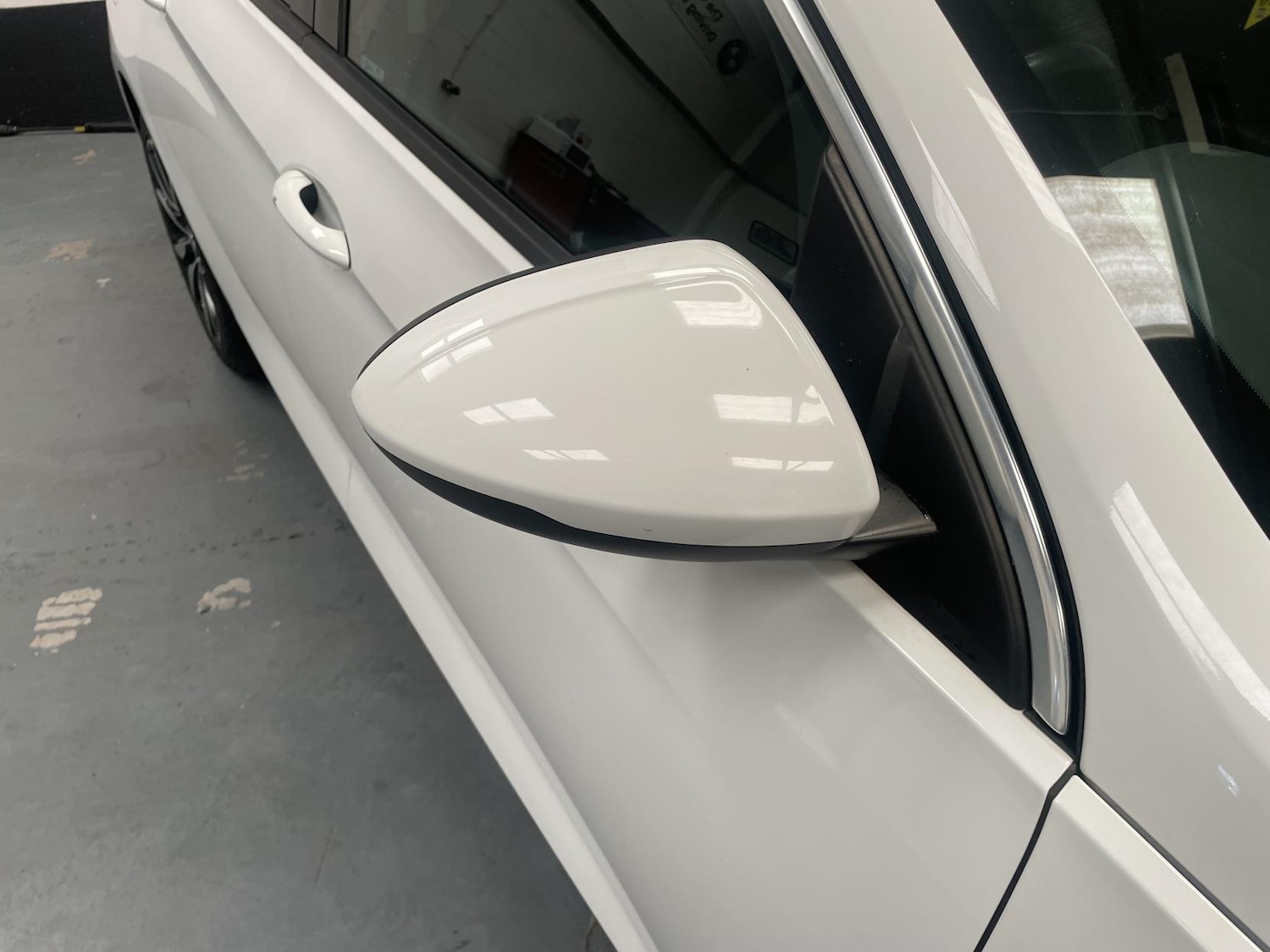 Used Vauxhall Insignia 2017 for sale - 76384862: Photo 8