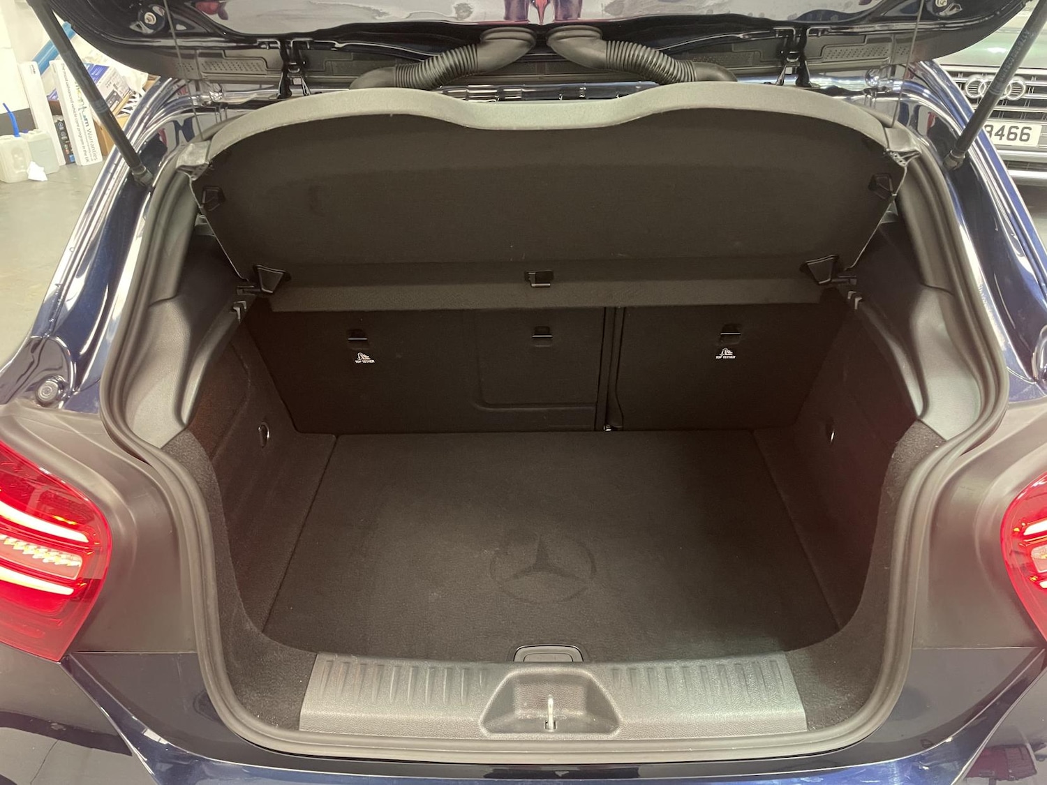 Used Mercedes-Benz A-Class 2018 for sale - 76384854: Photo 9