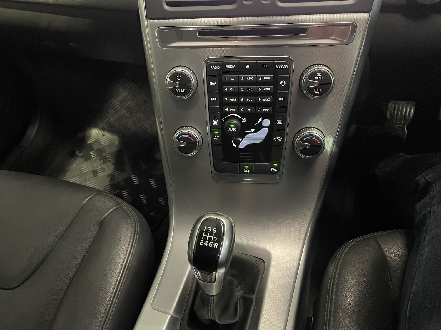 Used Volvo XC60 2017 for sale - 76568430: Photo 23