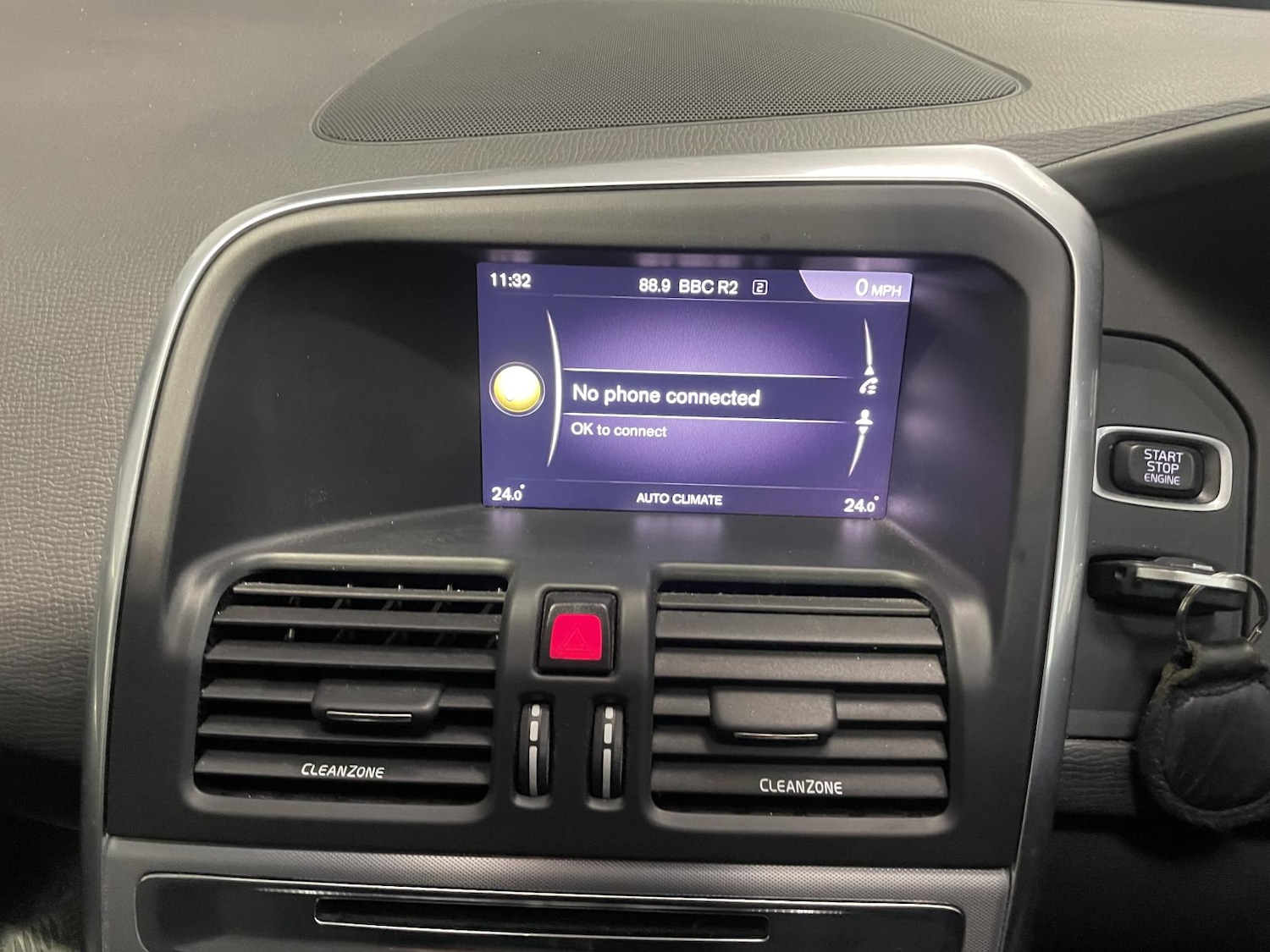 Used Volvo XC60 2017 for sale - 76568430: Photo 24