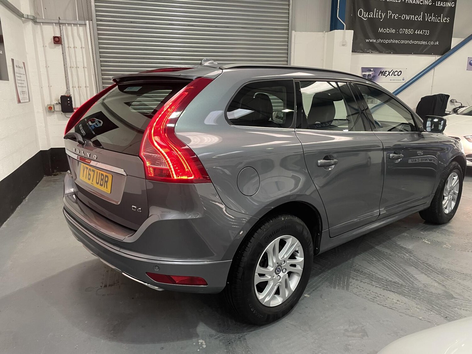 Used Volvo XC60 2017 for sale - 76568430: Photo 5