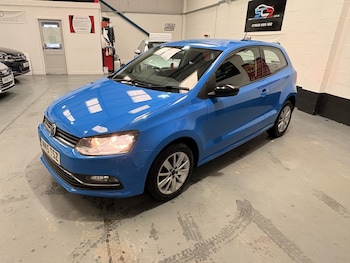 Used Volkswagen Polo 2015 for sale - 77679049: Photo
