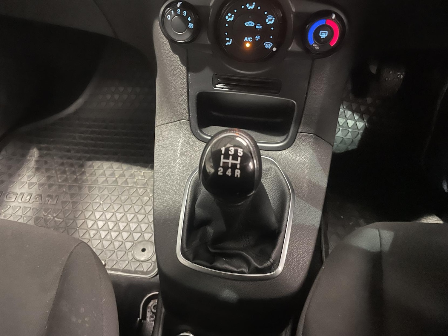 Used Ford Fiesta 2016 for sale - 77406502: Photo 18