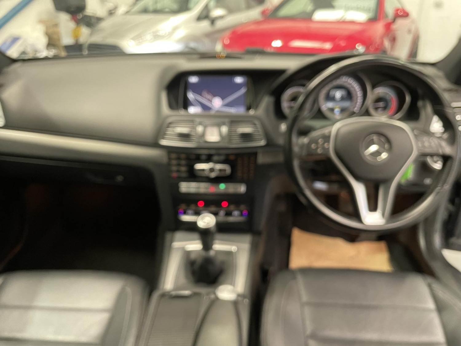 Used Mercedes-Benz E Class 2014 for sale - 76384846: Photo 13