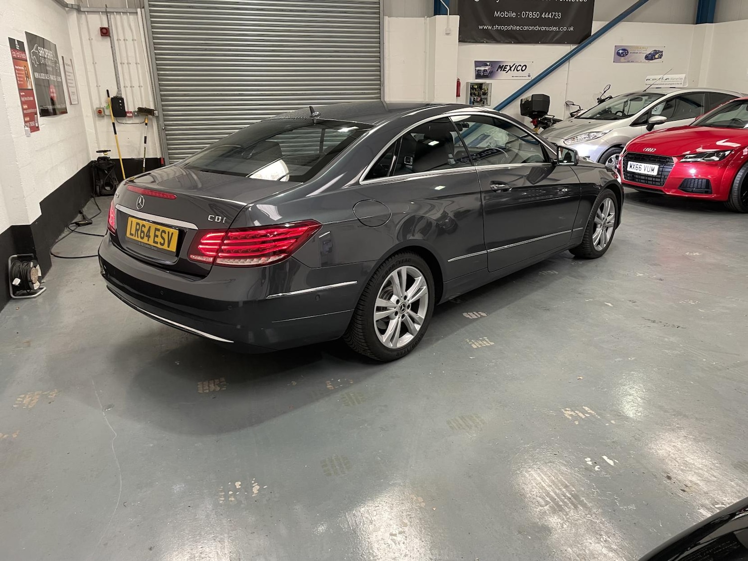 Used Mercedes-Benz E Class 2014 for sale - 76384846: Photo 2