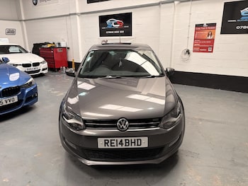 Used Volkswagen Polo 2014 for sale - 78370760: Photo