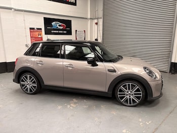 Used MINI Hatch 2021 for sale - 78984558: Photo