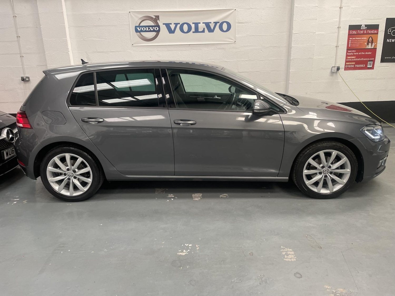 Used Volkswagen Golf 2020 for sale - 76384863: Photo 1