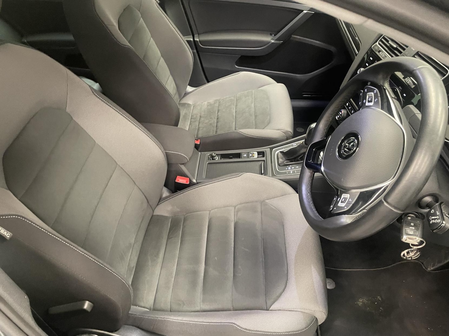 Used Volkswagen Golf 2020 for sale - 76384863: Photo 18