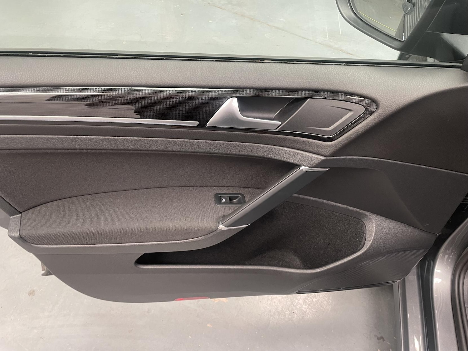 Used Volkswagen Golf 2020 for sale - 76384863: Photo 24