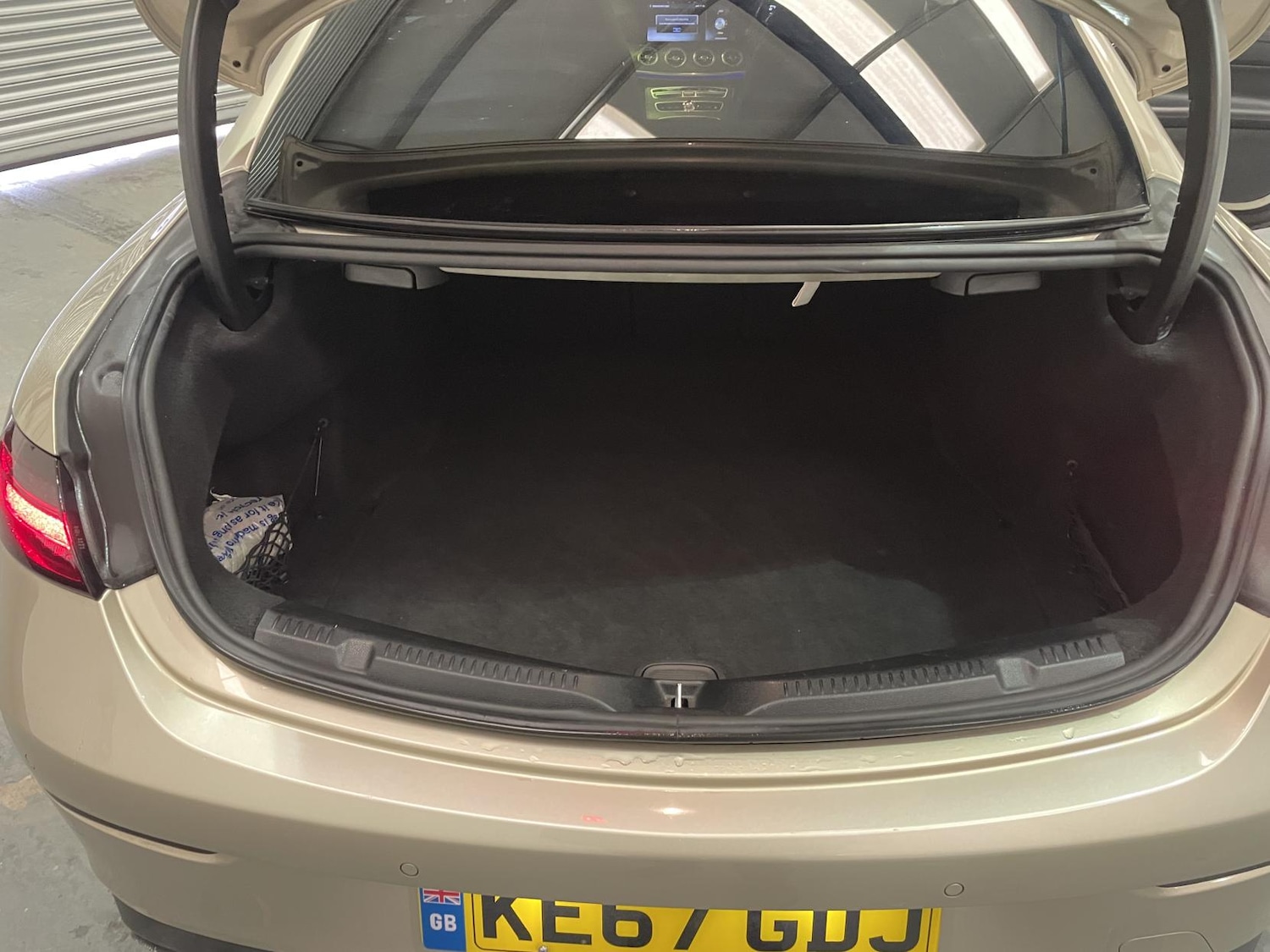 Used Mercedes-Benz E Class 2017 for sale - 77210690: Photo 28