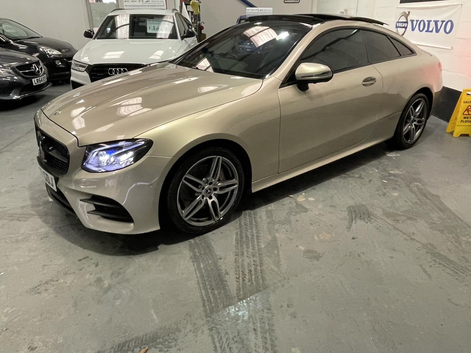 Used Mercedes-Benz E Class 2017 for sale - 77210690: Photo 6