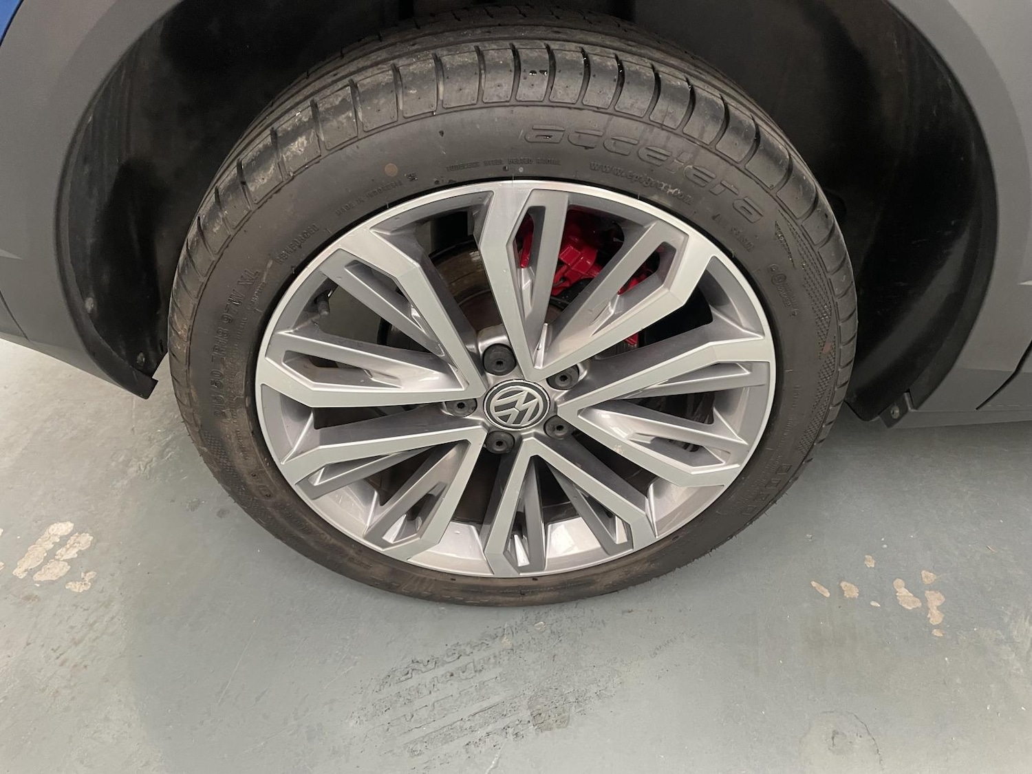 Used Volkswagen T-Roc 2018 for sale - 76384844: Photo 10