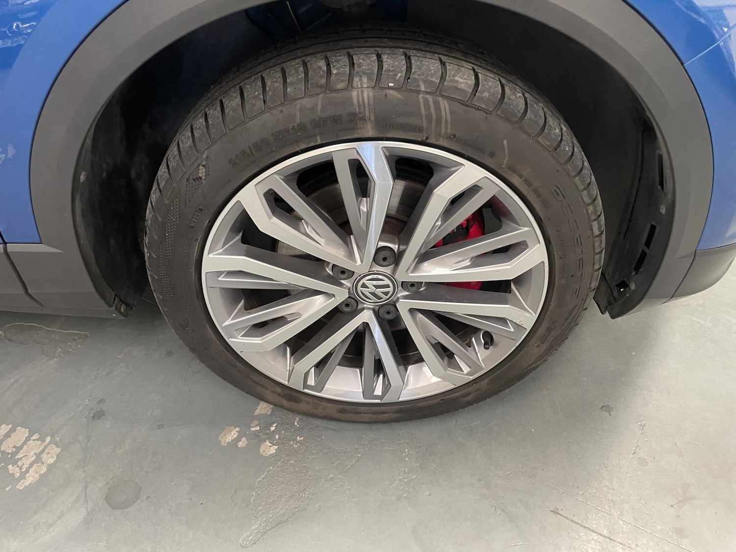 Used Volkswagen T-Roc 2018 for sale - 76384844: Photo 13