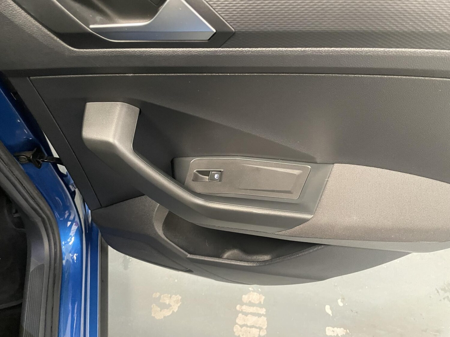 Used Volkswagen T-Roc 2018 for sale - 76384844: Photo 21