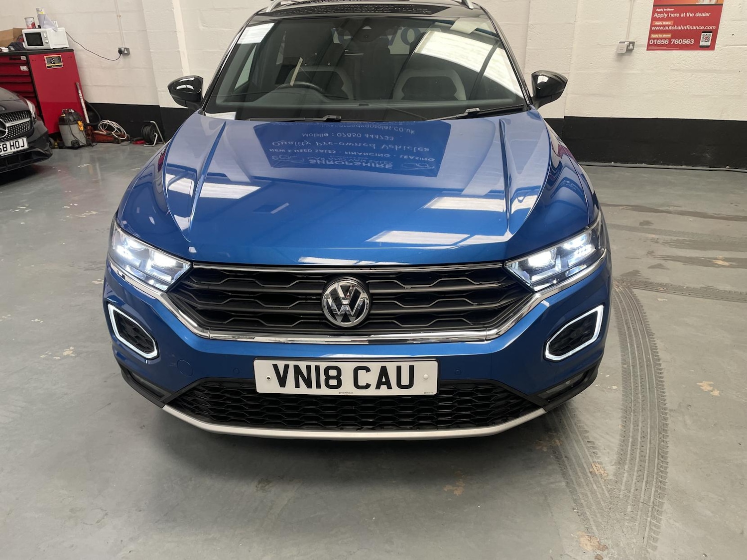 Used Volkswagen T-Roc 2018 for sale - 76384844: Photo 3