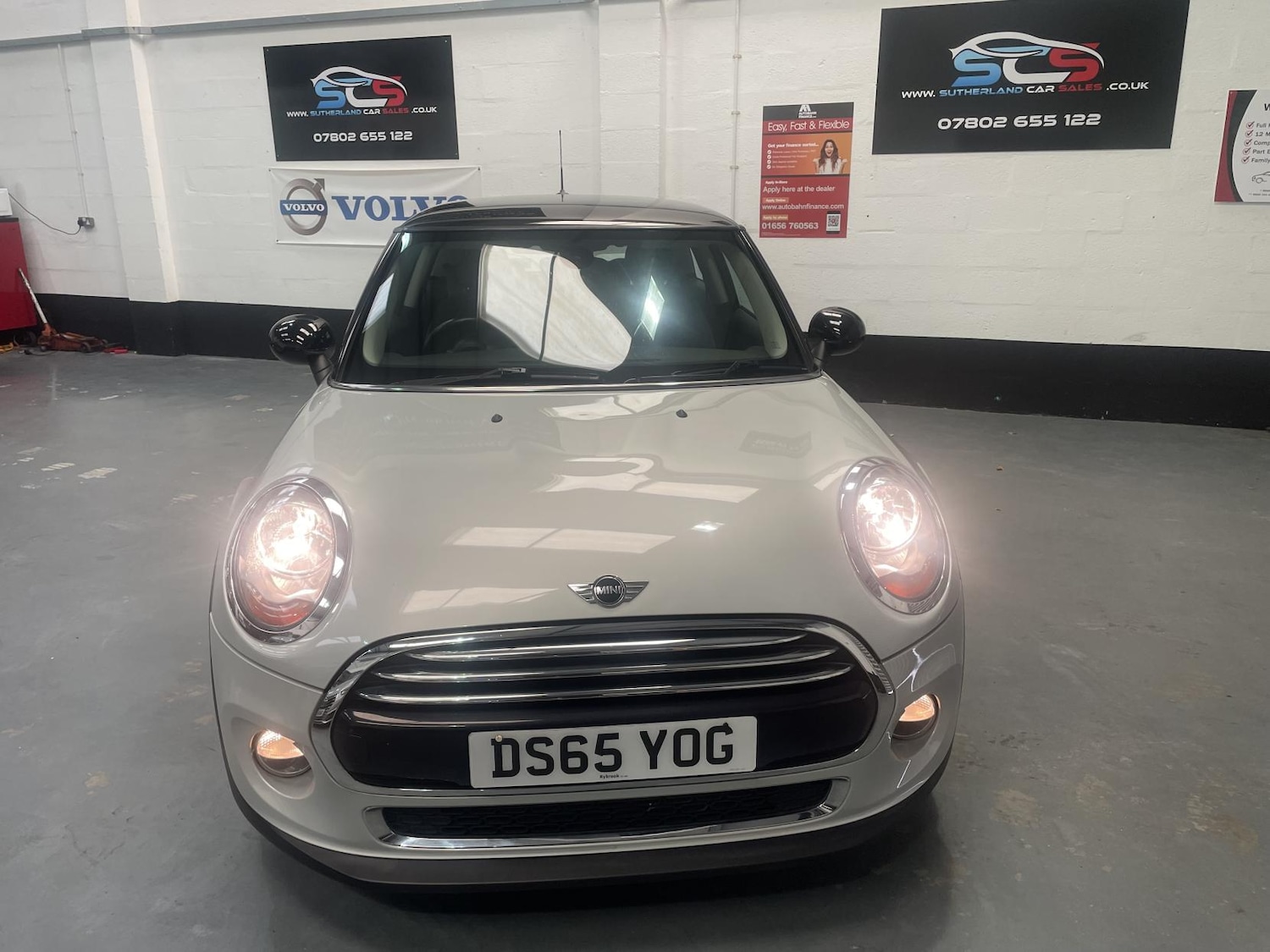 Used MINI Hatch 2015 for sale - 76405118: Photo 2