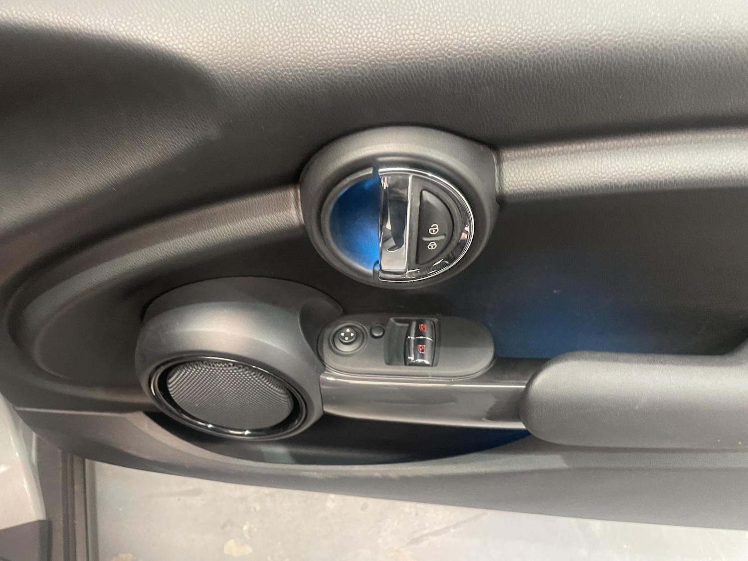 Used MINI Hatch 2015 for sale - 76405118: Photo 31