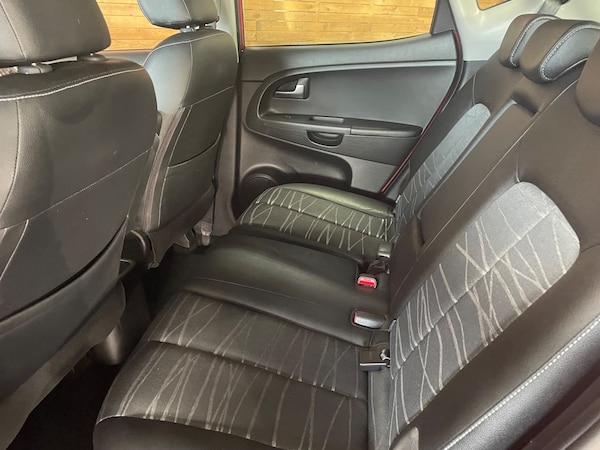 Used Kia Venga 2018 for sale - 76070066: Photo 12