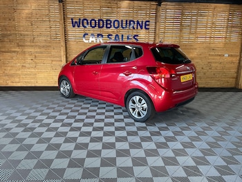 Used Kia Venga 2018 for sale - 76070066: Photo 3