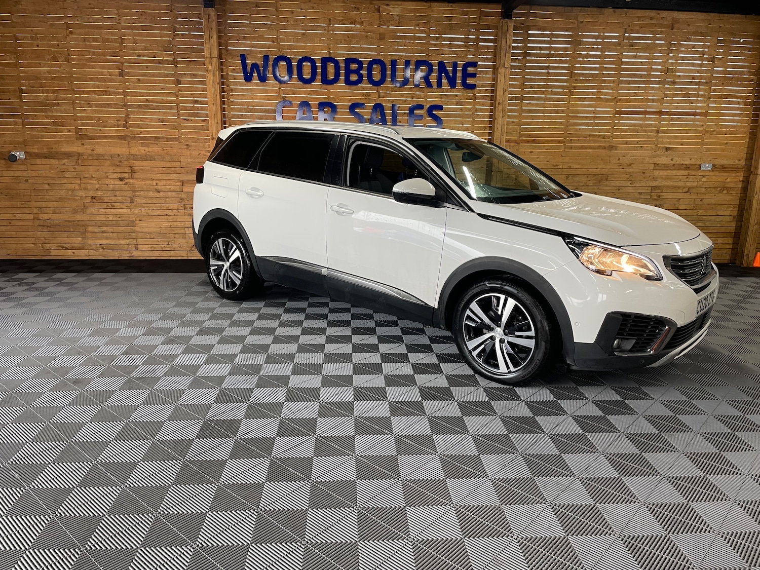 Used Peugeot 5008 2020 for sale - 76447100: Photo 1