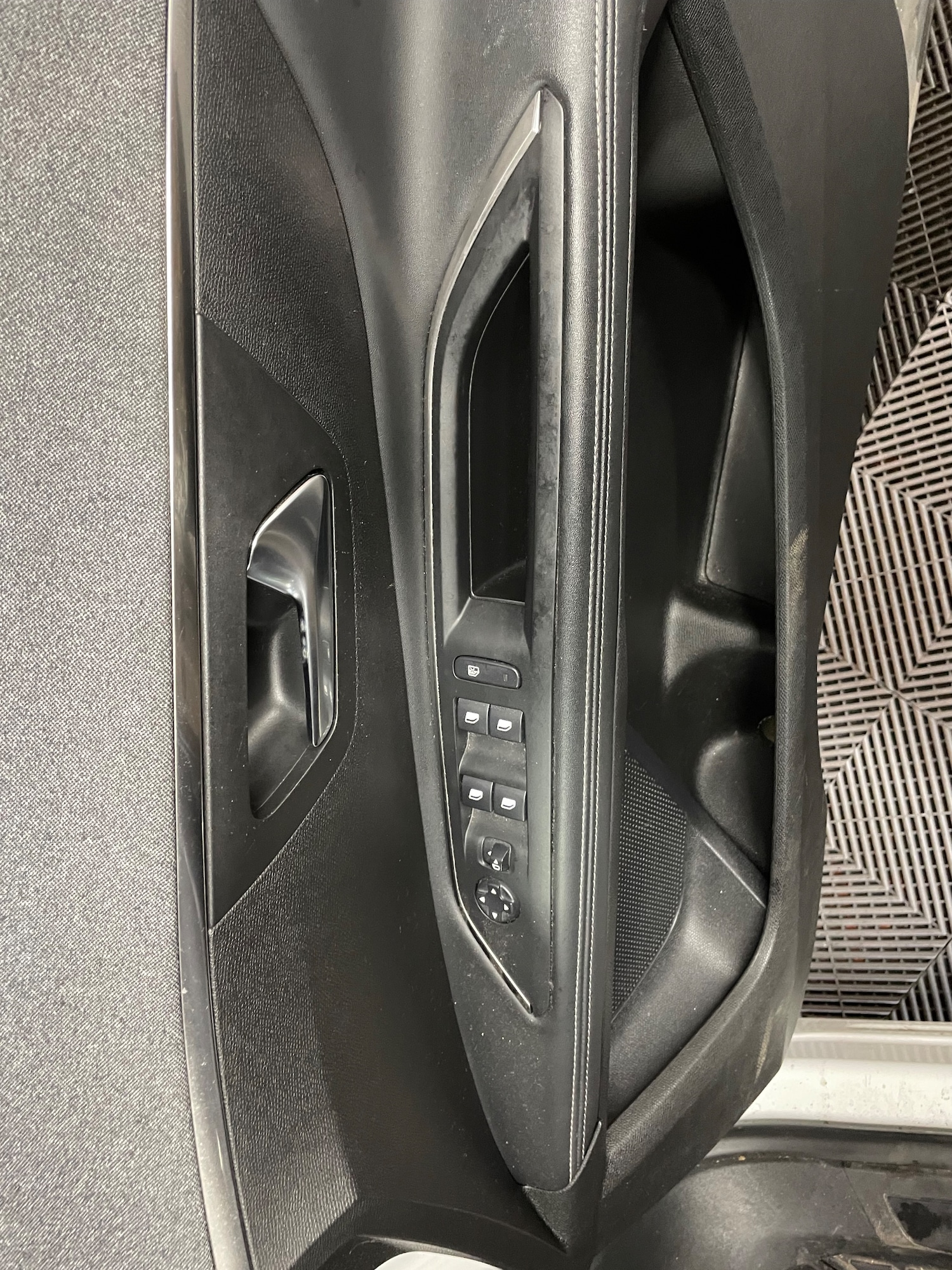 Used Peugeot 5008 2020 for sale - 76447100: Photo 12